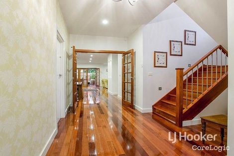 Property photo of 10 Freshwater Point Point Cook VIC 3030