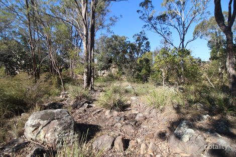 Property photo of 14 Dingo Mountain Road Crows Nest QLD 4355