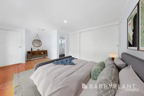 Property photo of 227 Sunshine Avenue St Albans VIC 3021