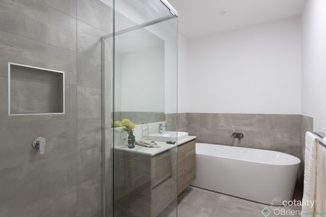 Property photo of 14B Cornwall Avenue Cowes VIC 3922