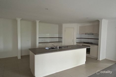 Property photo of 13 Black Caesar Drive Cranbourne East VIC 3977