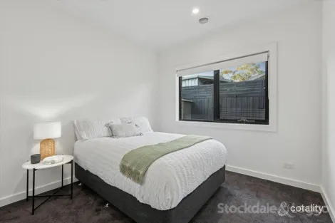 Property photo of 2/37 Beresford Road Lilydale VIC 3140