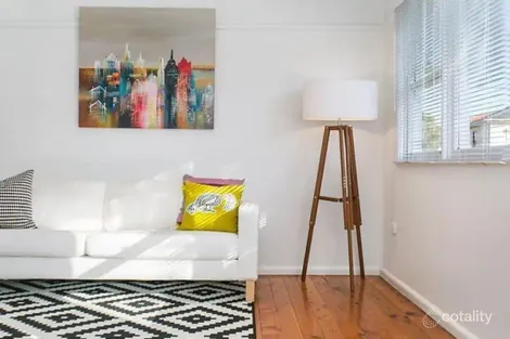 Property photo of 6 Flamingo Place Pendle Hill NSW 2145
