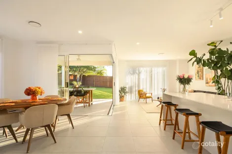Property photo of 77 Johnson Place Moggill QLD 4070