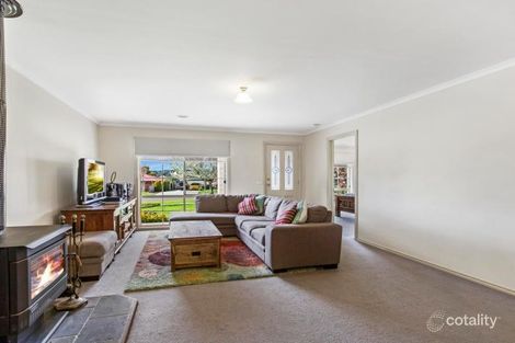 Property photo of 19 Cottage Crescent Kilmore VIC 3764