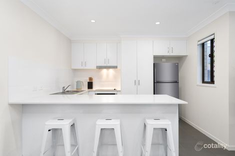 Property photo of 28/30 Falso Place Doolandella QLD 4077
