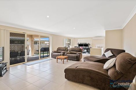 Property photo of 7 Quiet Court Heritage Park QLD 4118