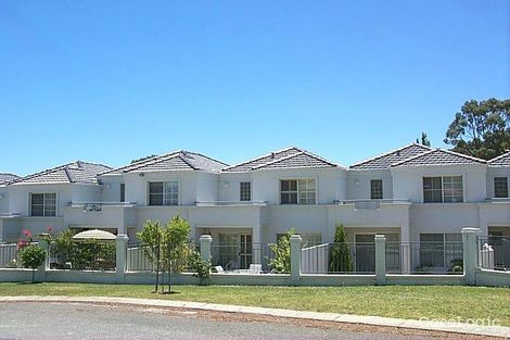 Property photo of 9/19 Fogerthorpe Crescent Maylands WA 6051