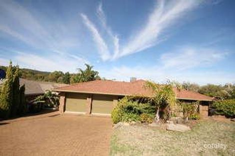 18 Sun Cres, Happy Valley, SA 5159