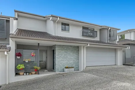 Property photo of 4/139 Cotlew Street Ashmore QLD 4214
