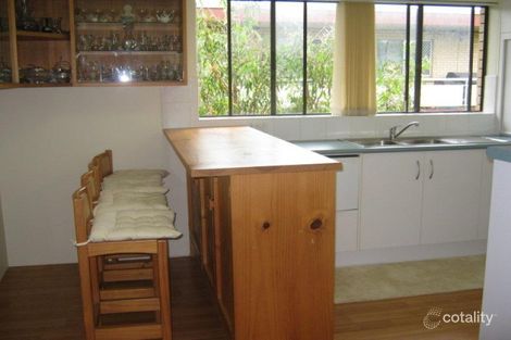 Property photo of 4/26 Raby Road Coorparoo QLD 4151