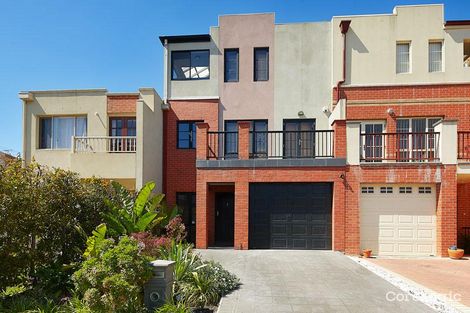 Property photo of 3 Arena Close Flemington VIC 3031