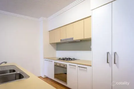 Property photo of 425/803 Stanley Street Woolloongabba QLD 4102