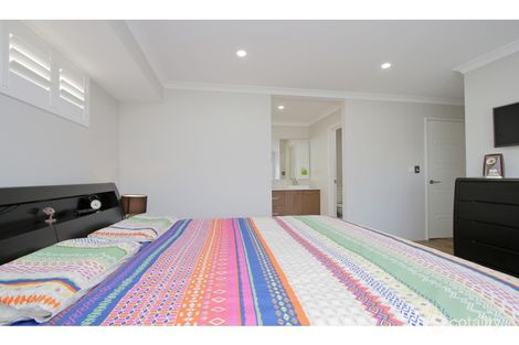 Property photo of 27 Wimbledon Drive Piara Waters WA 6112
