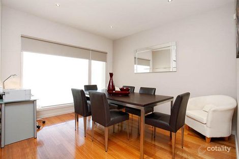 Property photo of 40 Bursaria Drive Caroline Springs VIC 3023