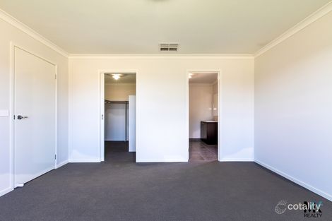 Property photo of 6 Perry Road Werribee VIC 3030