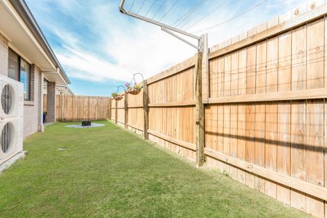 Property photo of 8 Miner Crescent Pallara QLD 4110