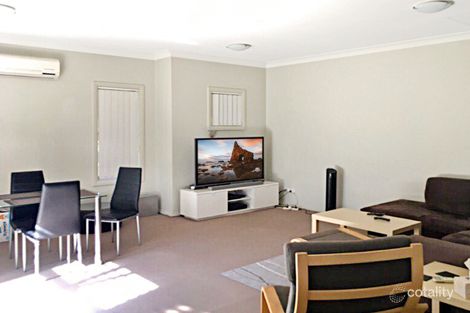 Property photo of 1 Kestrel Circuit Shortland NSW 2307