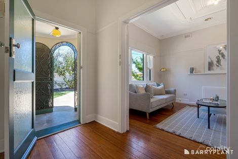 Property photo of 1/25 Crispe Street Reservoir VIC 3073