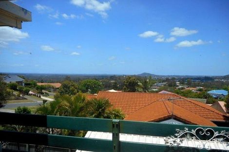 35 Hillside Cres, Edens Landing, QLD 4207