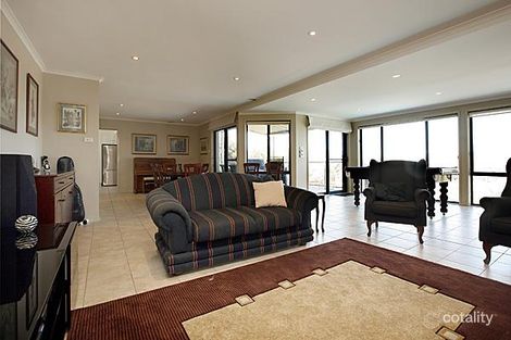 Property photo of 51 Castleton Crescent Gowrie ACT 2904