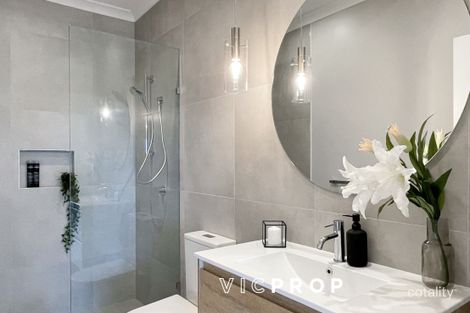 Property photo of 1 Davis Street Doncaster VIC 3108