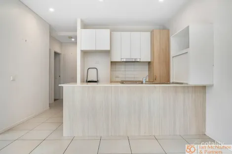 Property photo of 24/9 Stornaway Road Queanbeyan NSW 2620
