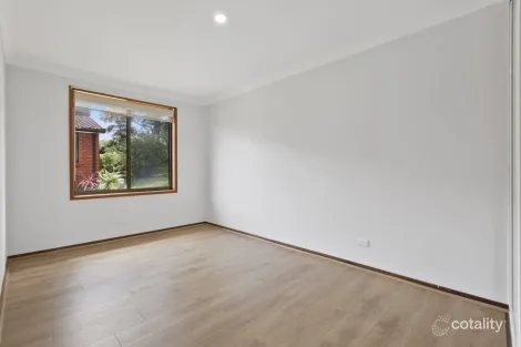 Property photo of 2/12 Cameron Place Figtree NSW 2525