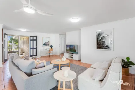 Property photo of 8 Nancy Court Deception Bay QLD 4508