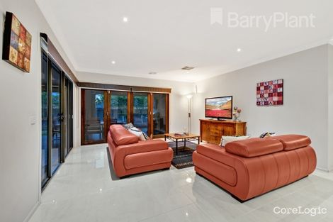 Property photo of 16 Beaurepaire Drive Point Cook VIC 3030