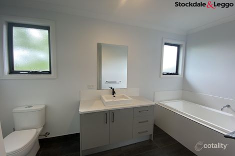 Property photo of 1/11 Broadmeadows Road Tullamarine VIC 3043