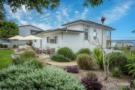 Property photo of 37 Manly View Road Killcare Heights NSW 2257