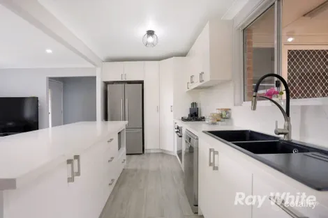 Property photo of 27 Melanie Street Hassall Grove NSW 2761