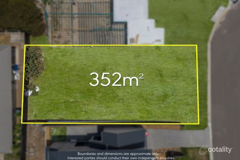 8 First St, Holmview, QLD 4207