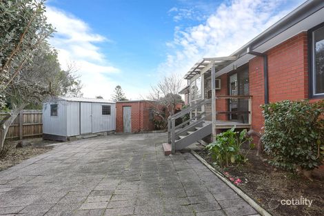 5 Lorraine Ct, Wheelers Hill, VIC 3150