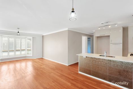 Property photo of 5/145 Central Street Labrador QLD 4215