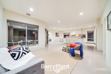 Property photo of 12 Arbour Rise Pakenham VIC 3810