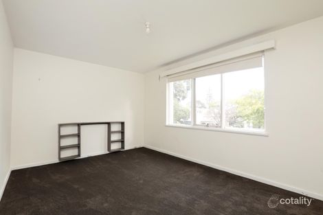 2/19 Elphin Gr, Hawthorn, VIC 3122