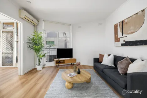 30/11 Marine Pde, St Kilda, VIC 3182