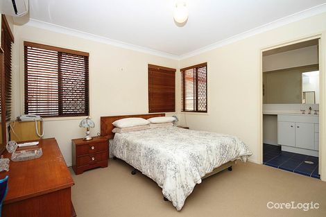 Property photo of 16 Hart Close Mackenzie QLD 4156