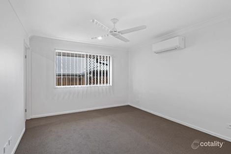Property photo of 19 Sandra Circuit Deebing Heights QLD 4306