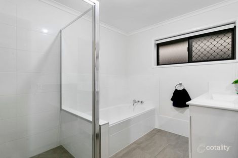 Property photo of 19 Barramundi Street Manly West QLD 4179