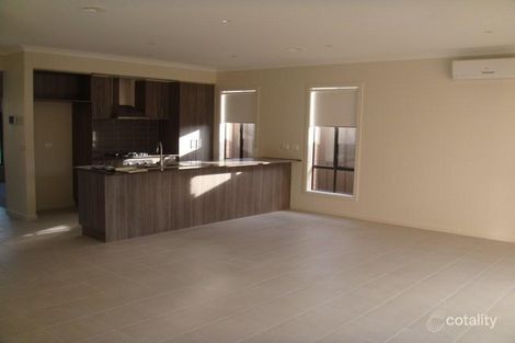Property photo of 54 Biltmore Crescent Roxburgh Park VIC 3064