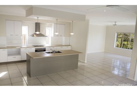 Property photo of 52 Lionheart Crescent Newport QLD 4020