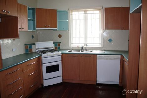 Property photo of 8 Barrett Street East Ipswich QLD 4305