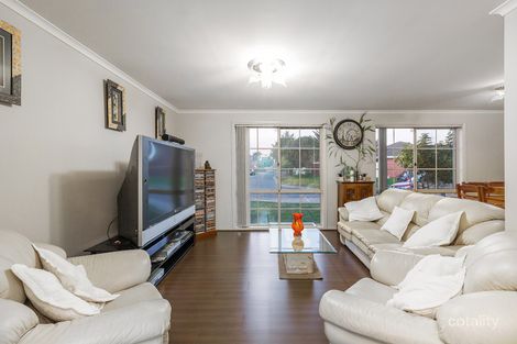 Property photo of 15 Carawah Retreat St Albans VIC 3021