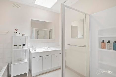 Property photo of 58 Berembong Drive Keilor East VIC 3033