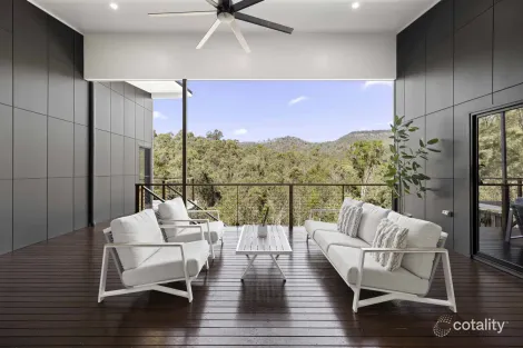 Property photo of 2/81 Tabletop Drive Withcott QLD 4352