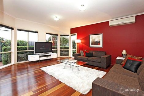 Property photo of 136 Edmund Rice Parade Bundoora VIC 3083
