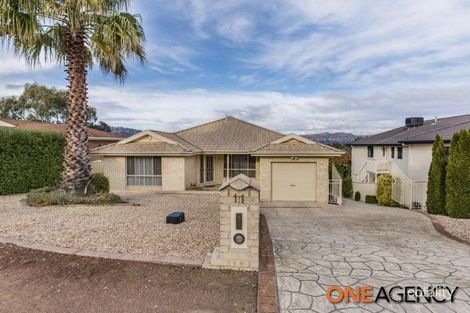 11 Terrara Cl, Jerrabomberra, NSW 2619